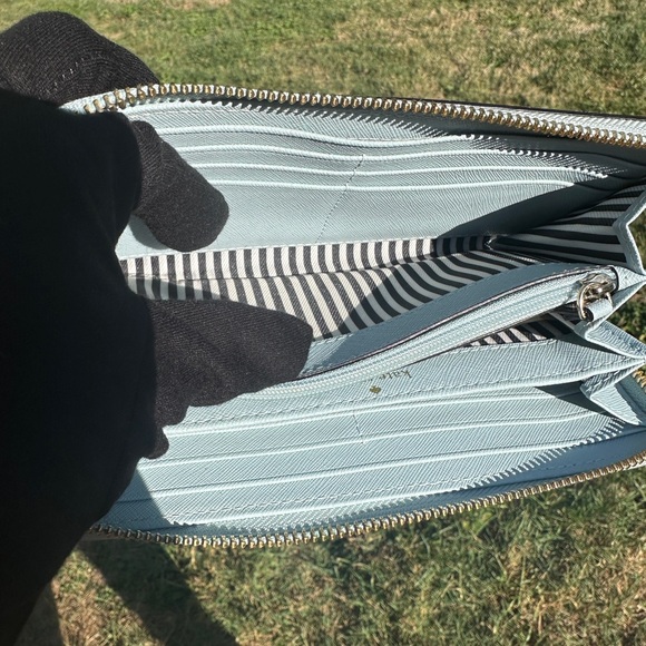 Kate Spade Long Zip Wallet Light Robin’s Egg Blue Leather Gold Hardware Preloved - Picture 11 of 13